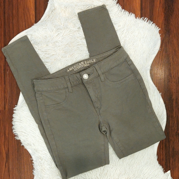 American Eagle Outfitters Denim - American Eagle Jegging Super Stretch Taupe Green